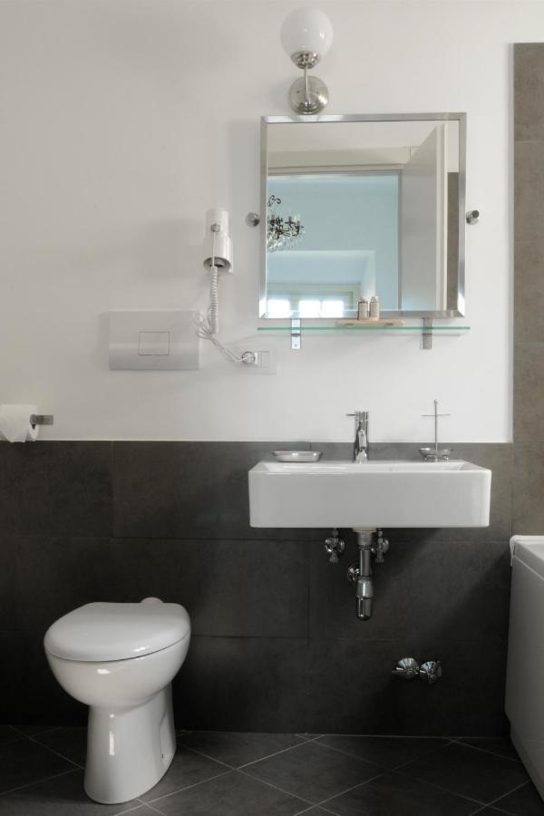 La Superba Rooms & Breakfast Генуа Екстериор снимка