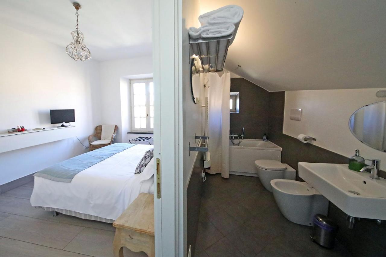 La Superba Rooms & Breakfast Генуа Екстериор снимка