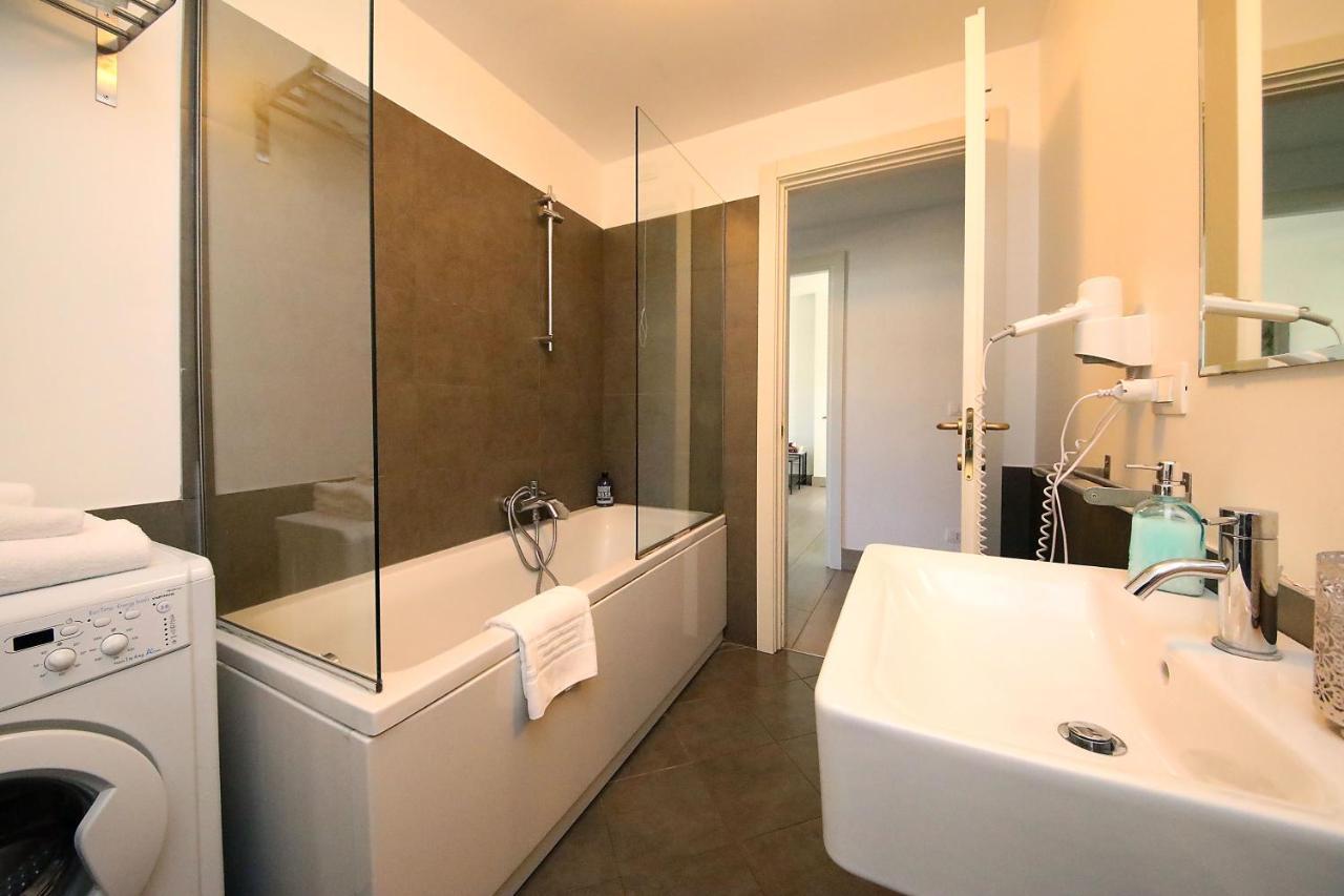 La Superba Rooms & Breakfast Генуа Екстериор снимка