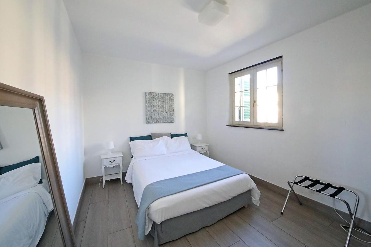 La Superba Rooms & Breakfast Генуа Екстериор снимка